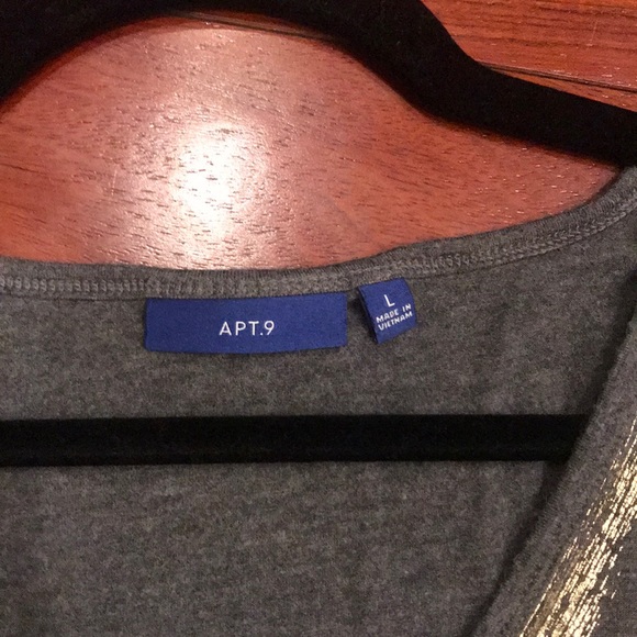 Apt. 9 Razorback Tank - Picture 3 of 4